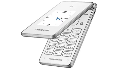 Are flip phones making a comeback?