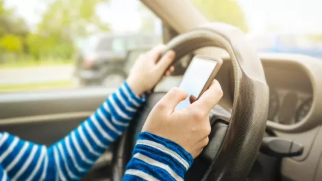 Spark, Vodafone and 2degrees team up with police and NZTA to tackle texting while driving