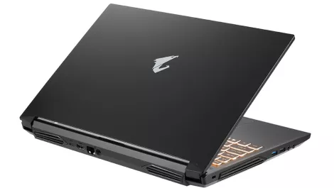 Hands-on Review: Gigabyte Aorus 5 SB laptop
