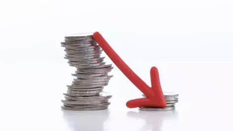 Cloud infrastructure spending drops - report