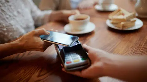 MojoTip partners with Ecommpay to make digital tips & payouts real-time