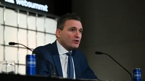 Solomon announces CAD $66 million to 44 AI projects
